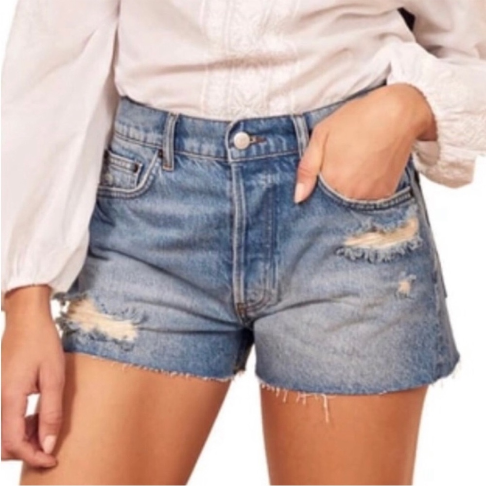 Reformation Dixie High Rise Jean Shorts in Shasta Destroyed 24 MSRP$98